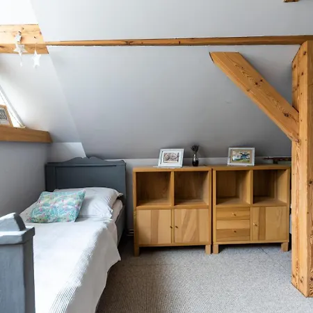 Drevenica Inga * Óhegy